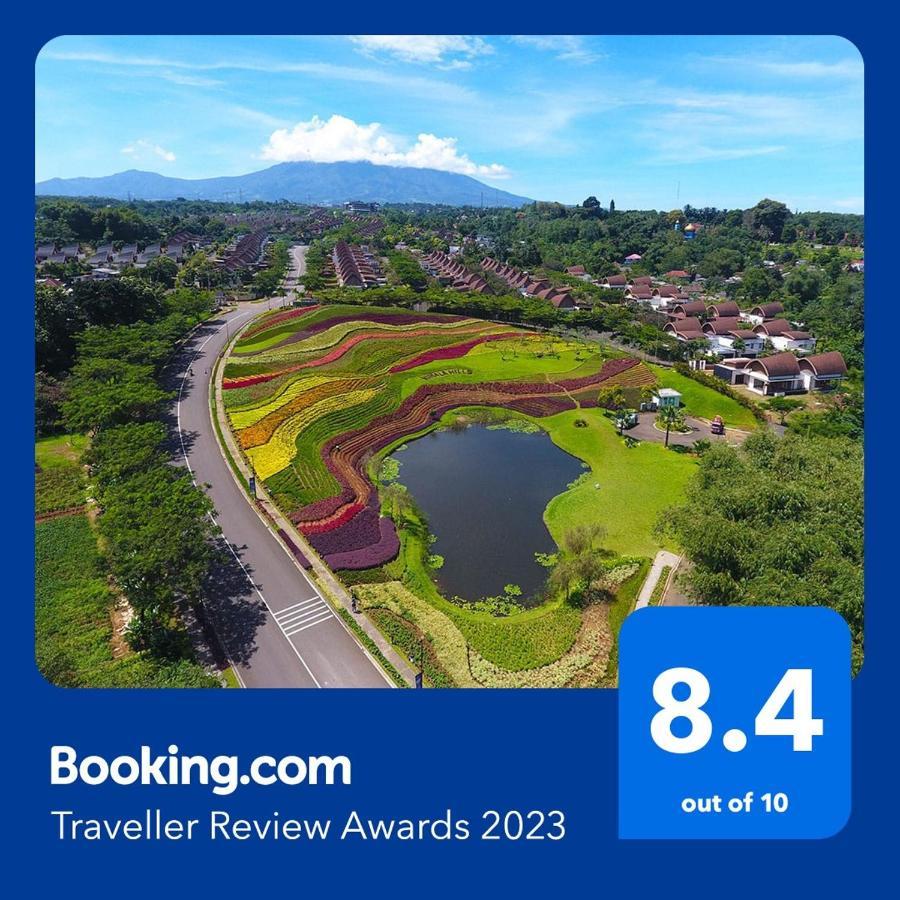 Vimala Hills Resort Cozy Villa Puncak Gadog Bogor Exterior foto